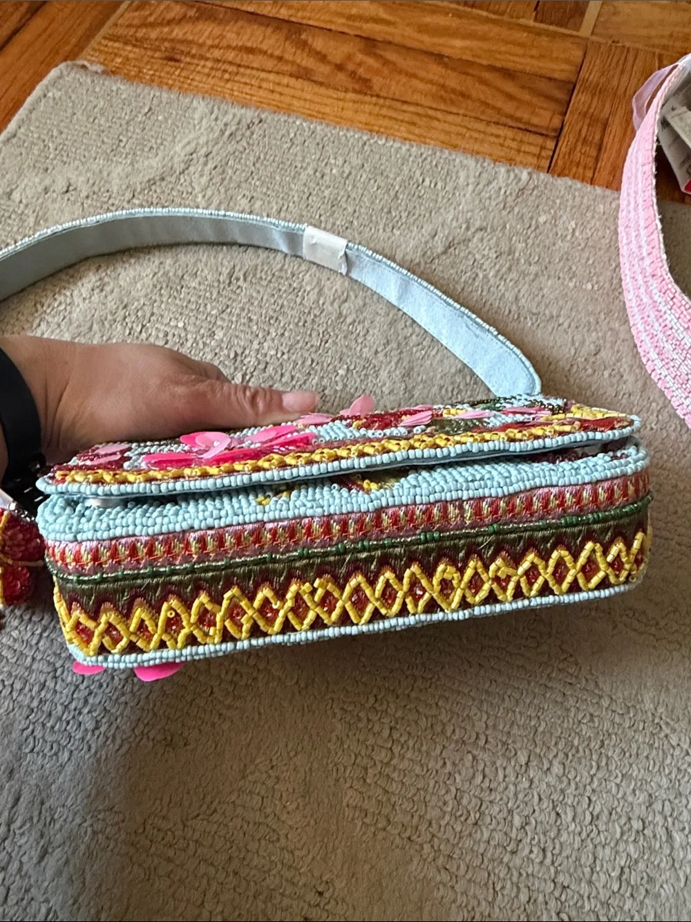 Beaded Floral Shoulder Bag in Light Blue with Pink Accents - Hawaiian style - Picture 6 of 9